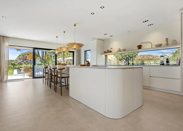 400m² Vue Proche Centre * Sainte-Maxime