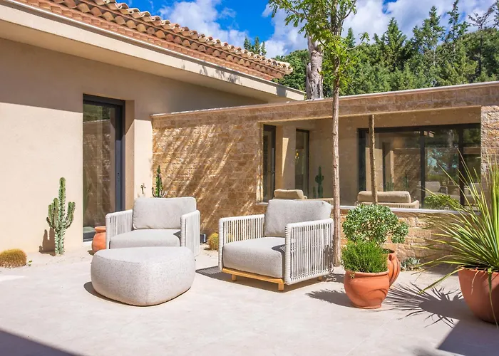 400m² Vue Proche Centre Villa *