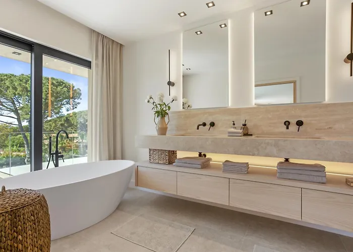 400m² Vue Proche Centre Villa