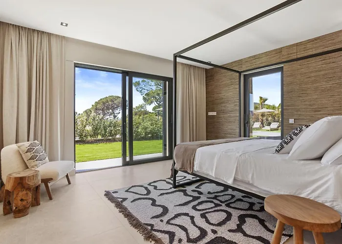 Villa 400m² Vue Proche Centre